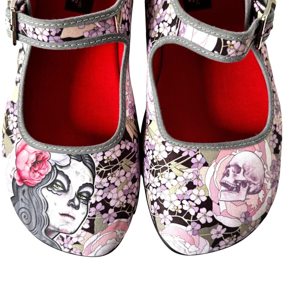Chocolaticas by Hot Chocolate Design Mary Janes Pink Floral Skull Sz 36/US 6